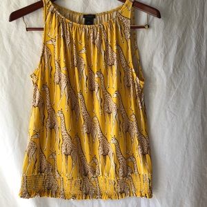 Ann Taylor fcty sleeveless yellow giraffe top sz M